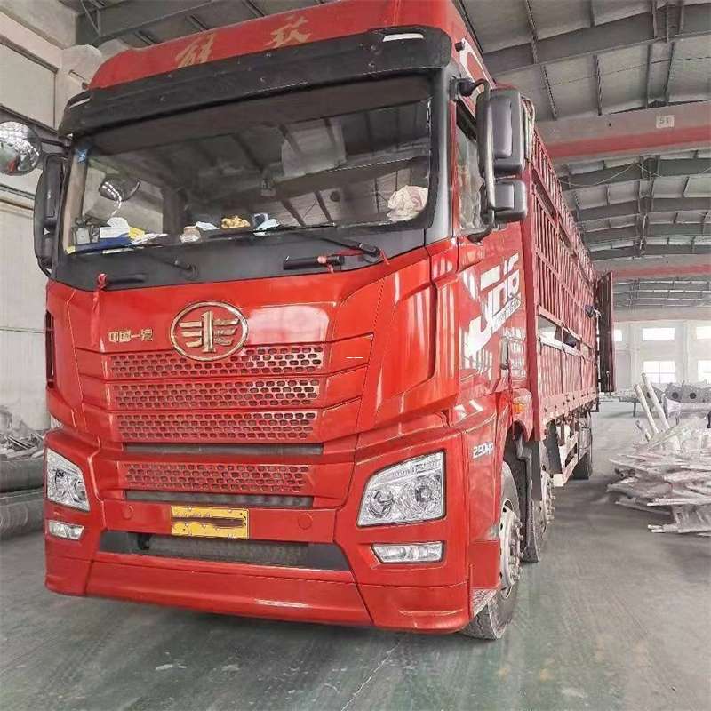 凉山州石渠县进仓物流：专线直达的多元货运之旅